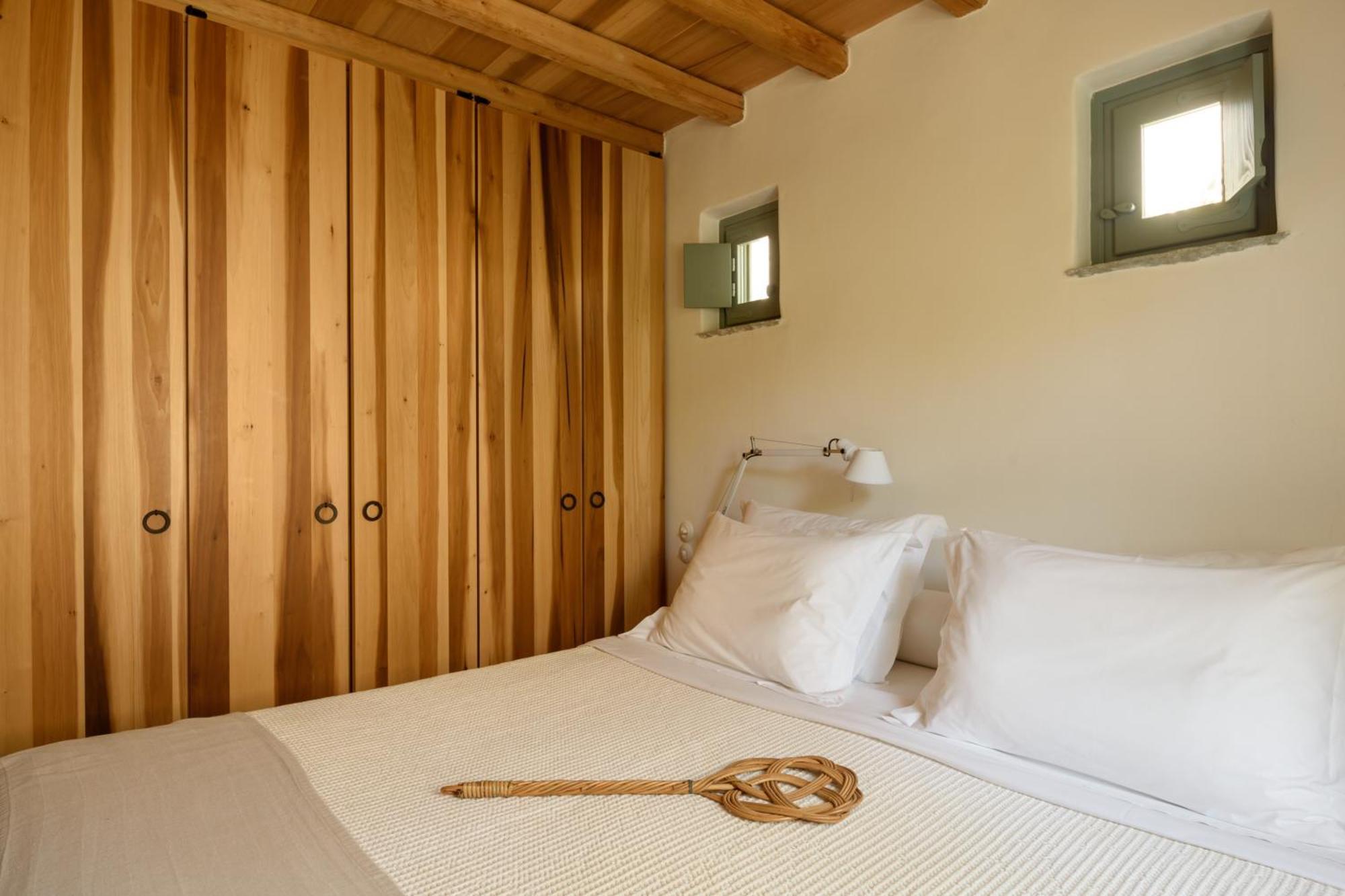 Mezzolovero Suites Κίμωλος Εξωτερικό φωτογραφία