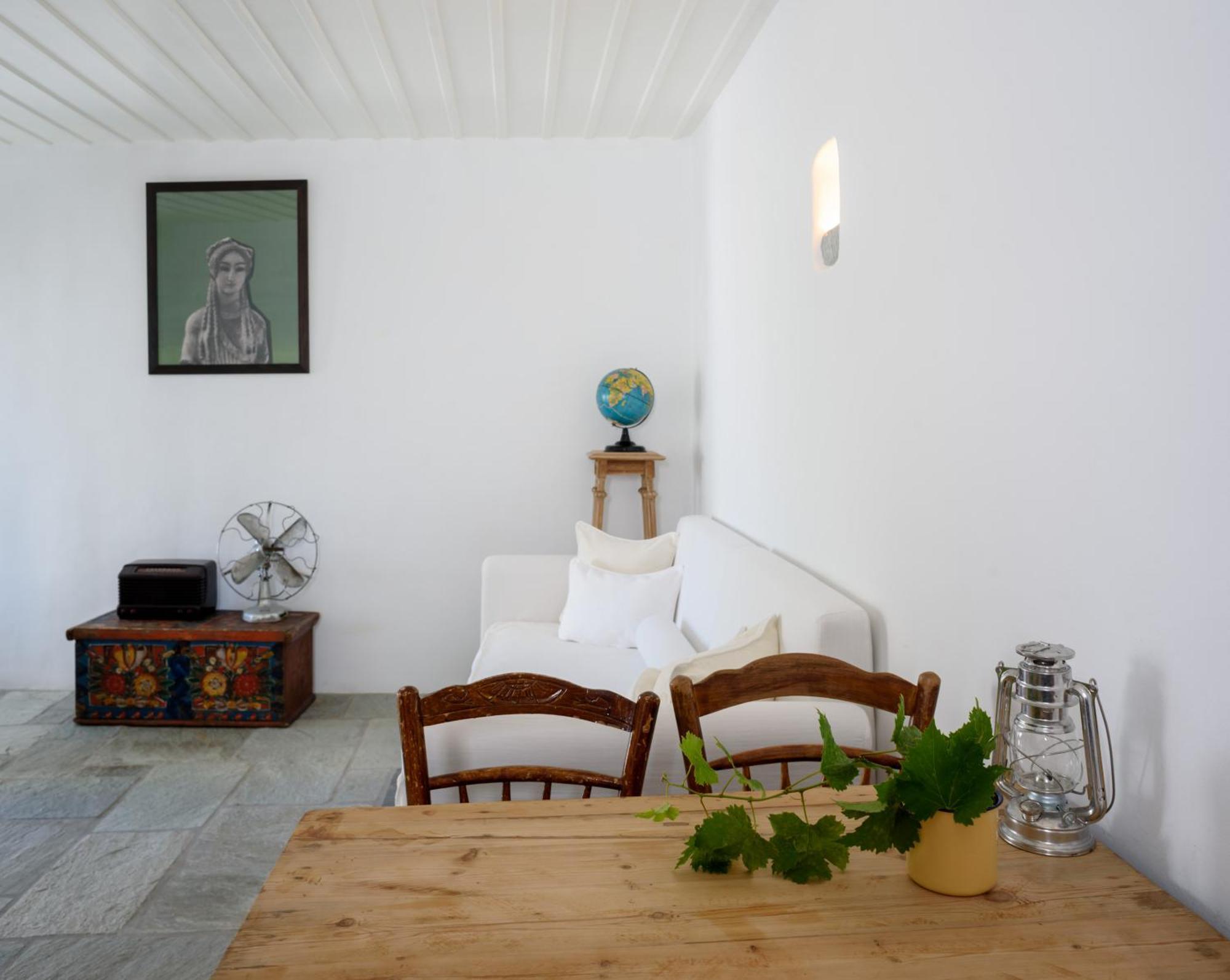 Mezzolovero Suites Κίμωλος Εξωτερικό φωτογραφία