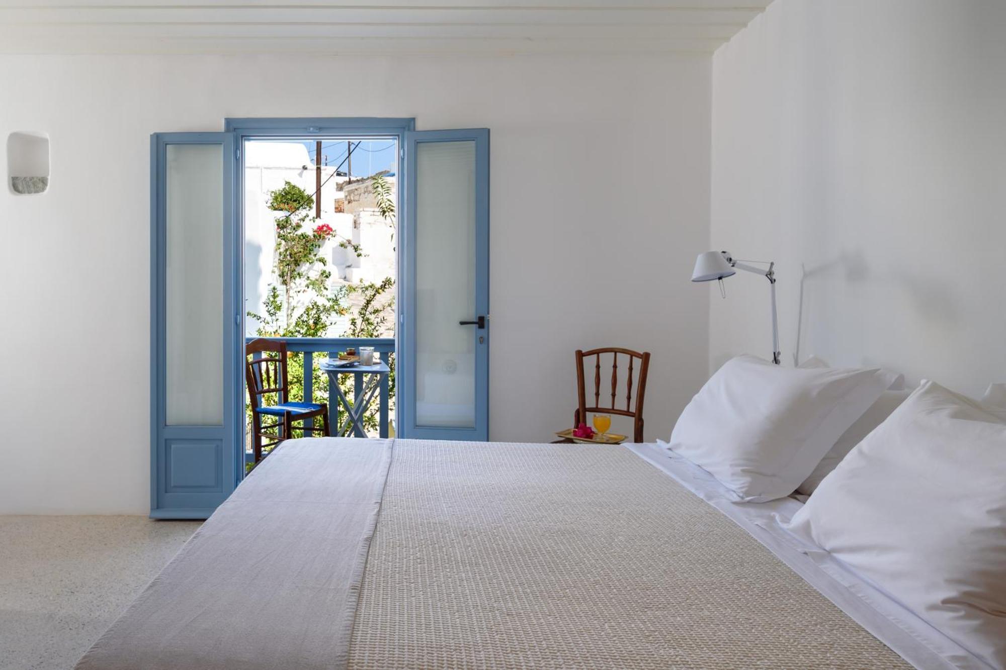 Mezzolovero Suites Κίμωλος Εξωτερικό φωτογραφία